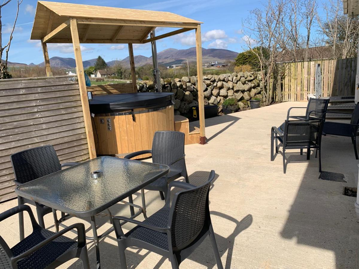 Moneydarragh Cottage With Uninterrupted Mountain And Sea Views- Hot Tub Available For Hire Annalong Eksteriør bilde